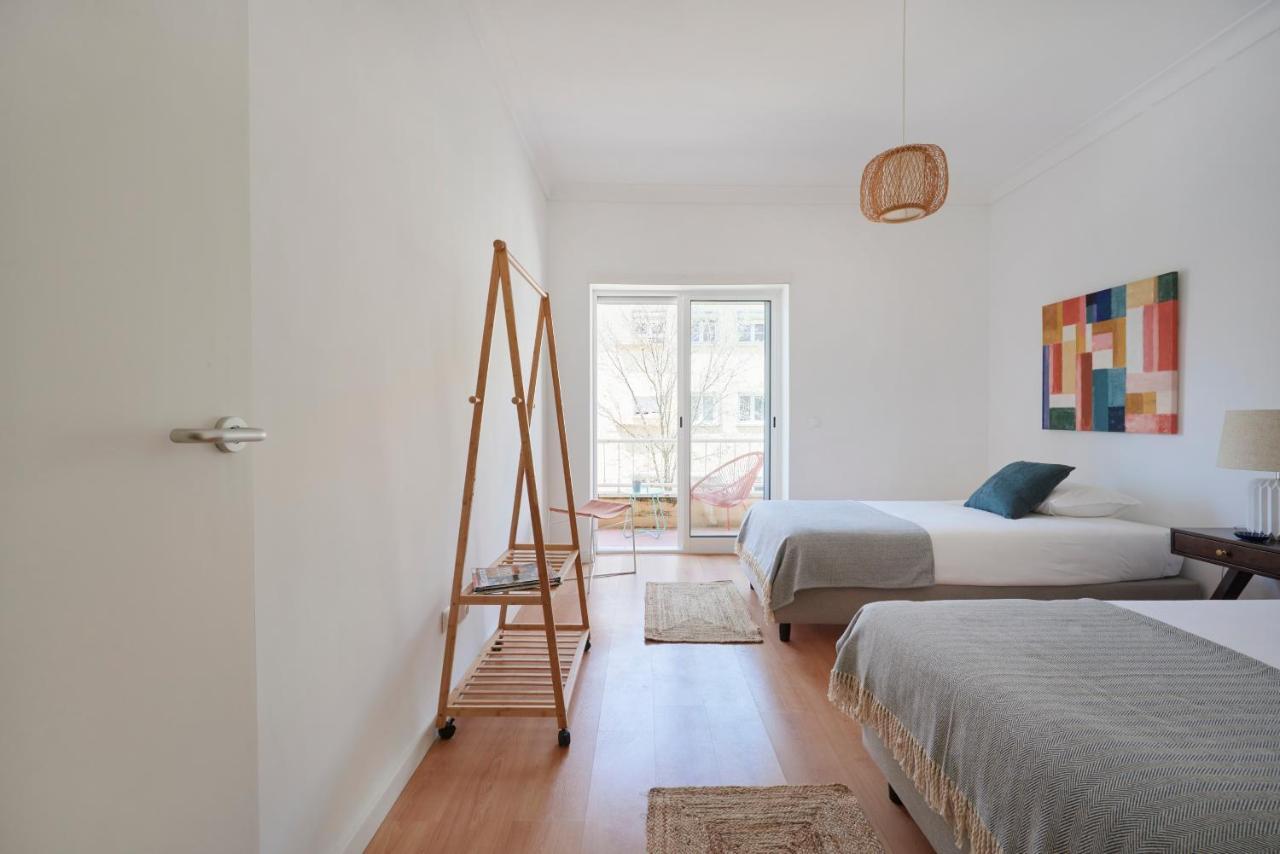 Sunset Balcony Apartment, By Timecooler Lisbon Bagian luar foto