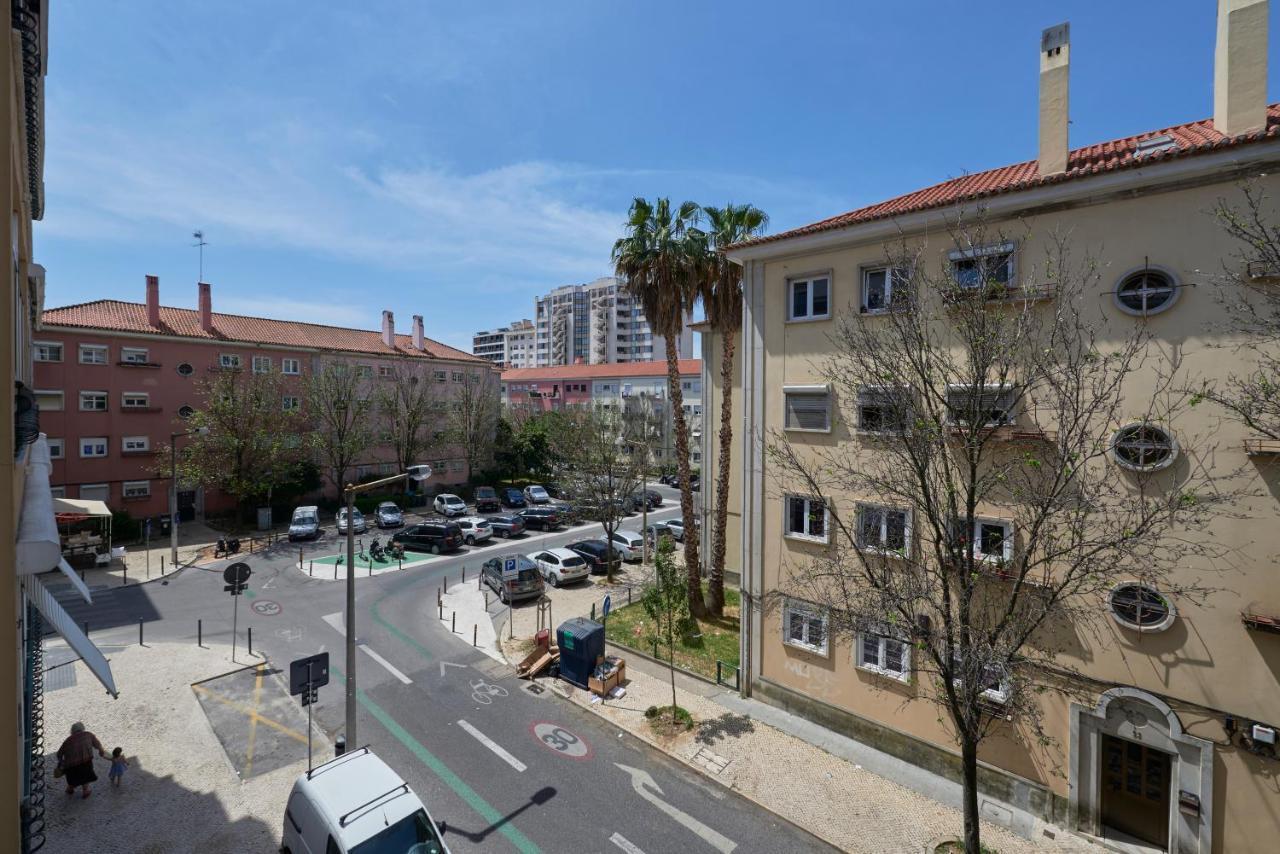 Sunset Balcony Apartment, By Timecooler Lisbon Bagian luar foto