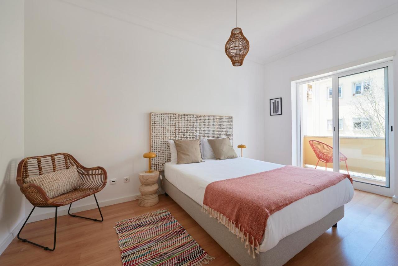 Sunset Balcony Apartment, By Timecooler Lisbon Bagian luar foto