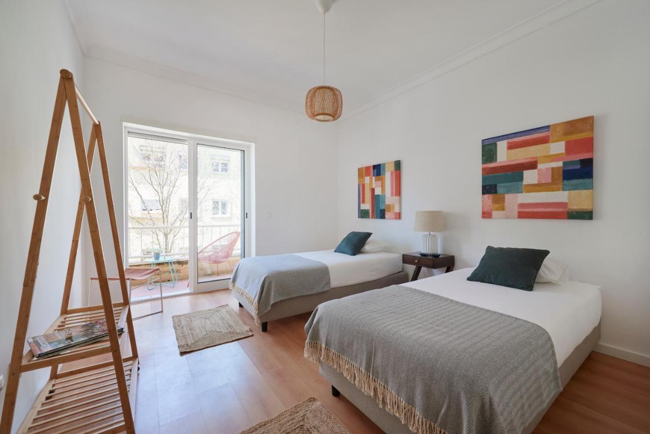Sunset Balcony Apartment, By Timecooler Lisbon Bagian luar foto