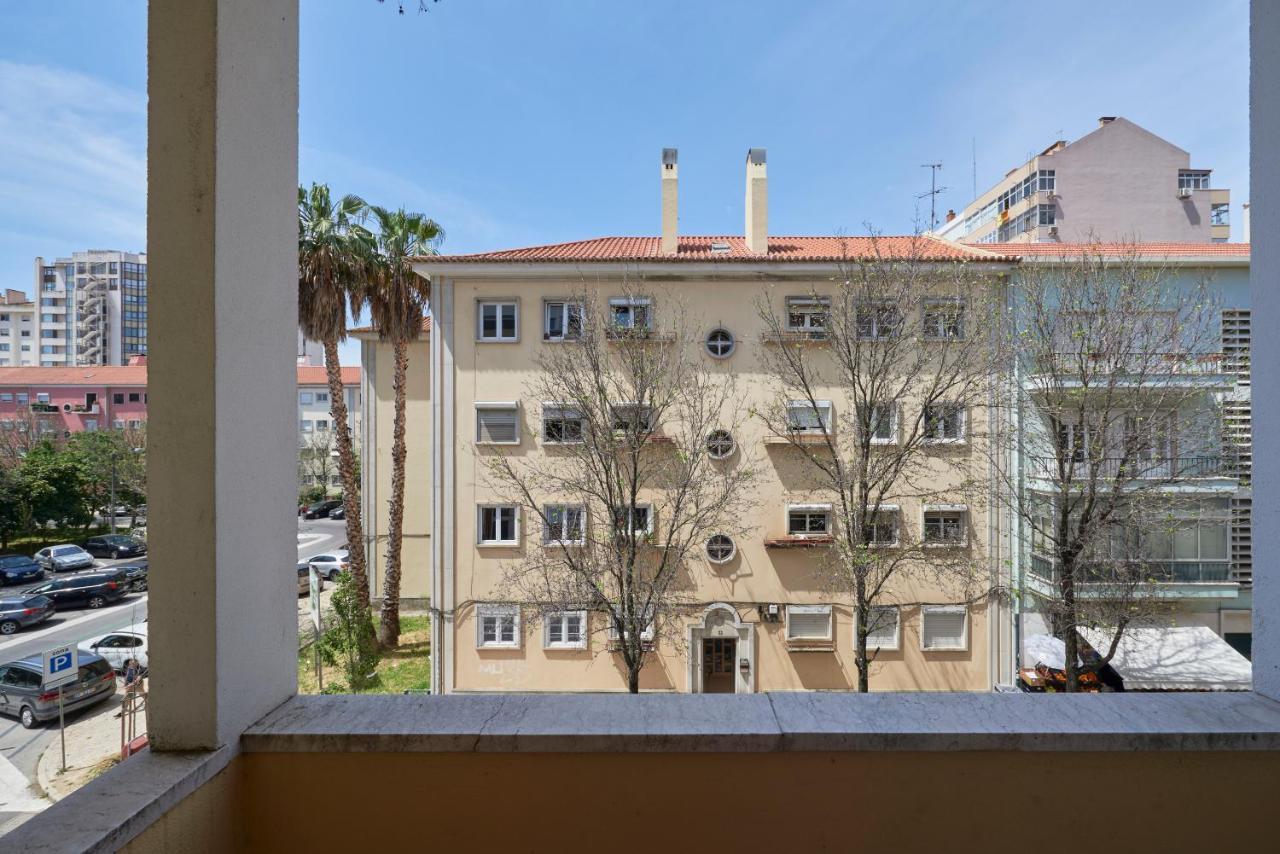 Sunset Balcony Apartment, By Timecooler Lisbon Bagian luar foto