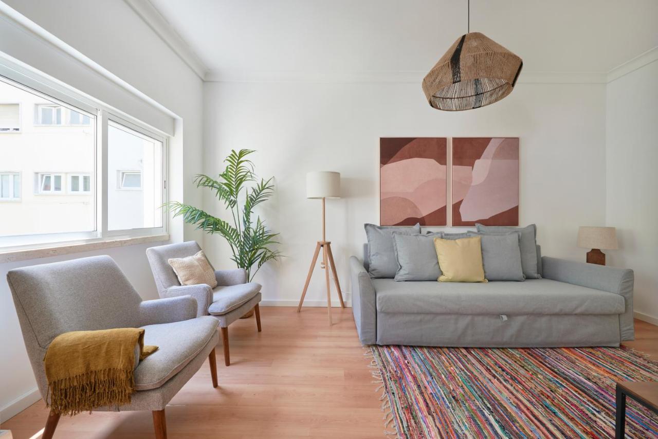 Sunset Balcony Apartment, By Timecooler Lisbon Bagian luar foto